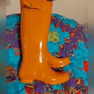 Hunter Tall Wellington Rain Boots Size 8 EUC